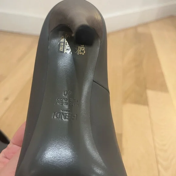 ✨Fendi Gray Stillettos✨ - Picture 6 of 8